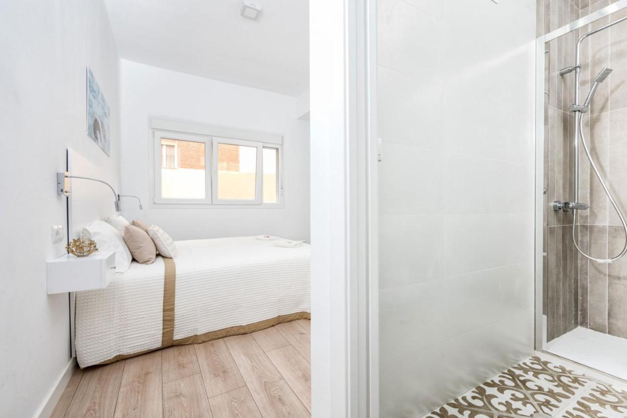 Pinzon Apartment In Malaga By Solaga Holiday Homes Exterior foto